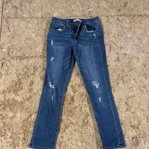 Stylish Straight Leg Jeans in Classic Blue